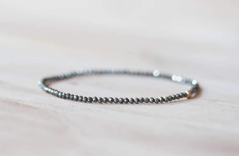 Delicate Pyrite Stretch Bracelet, Beaded Pyrite Jewelry, Gemstone Elastic Stacking Bracelet, Minimal Simple Fools Gold