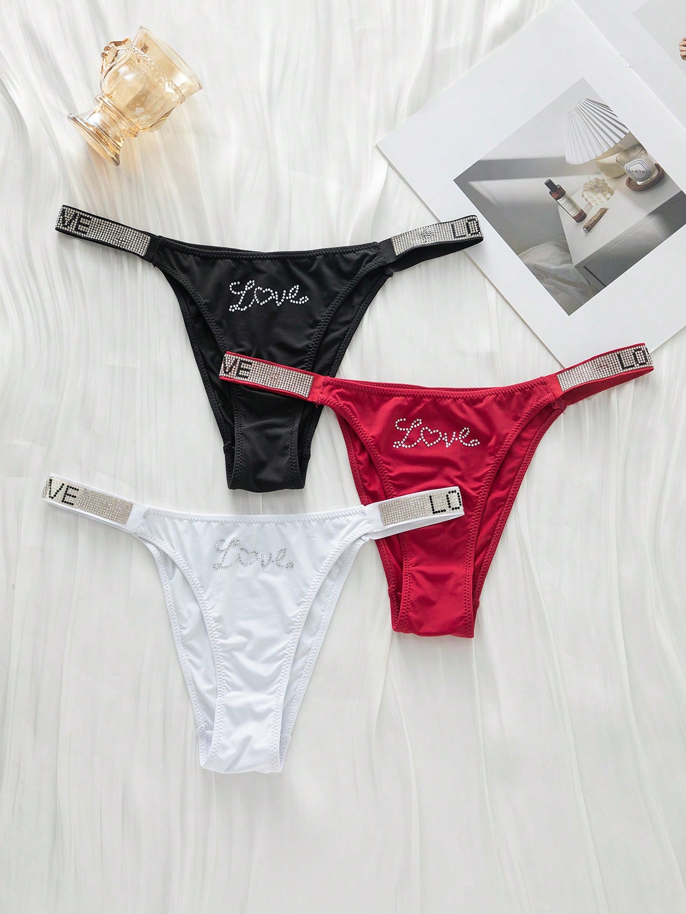 Snug Zone 3pcs Letter Graphic Tape Panty, Rave