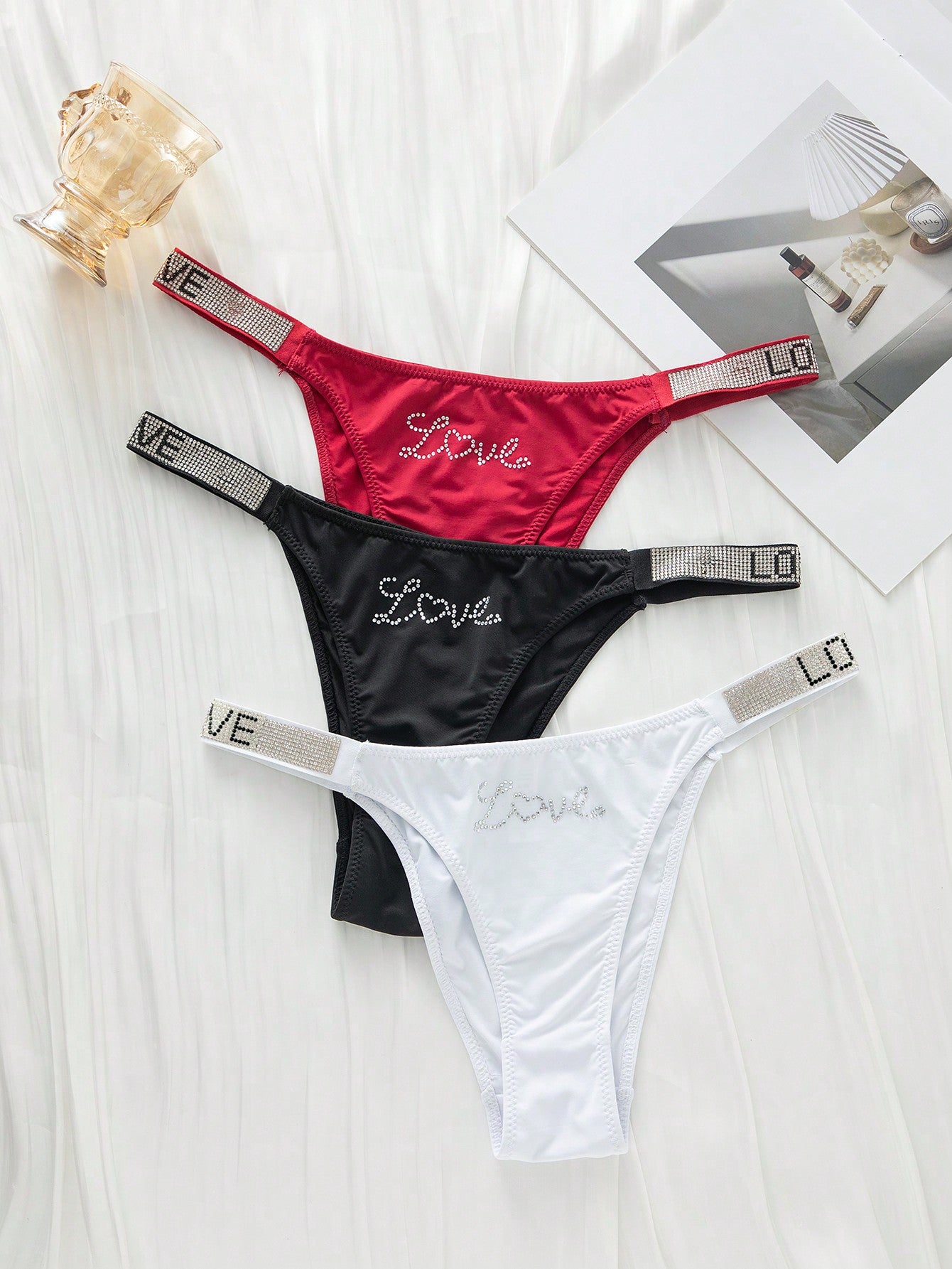 Snug Zone 3pcs Letter Graphic Tape Panty, Rave