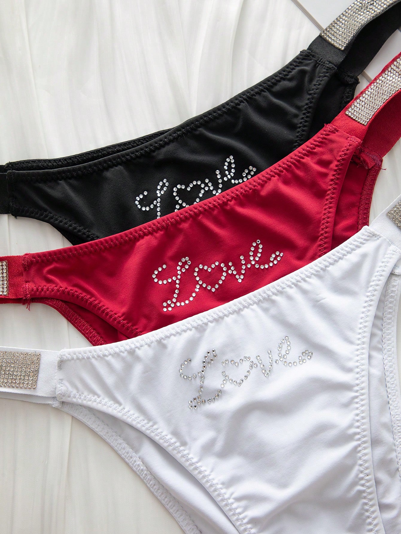 Snug Zone 3pcs Letter Graphic Tape Panty, Rave