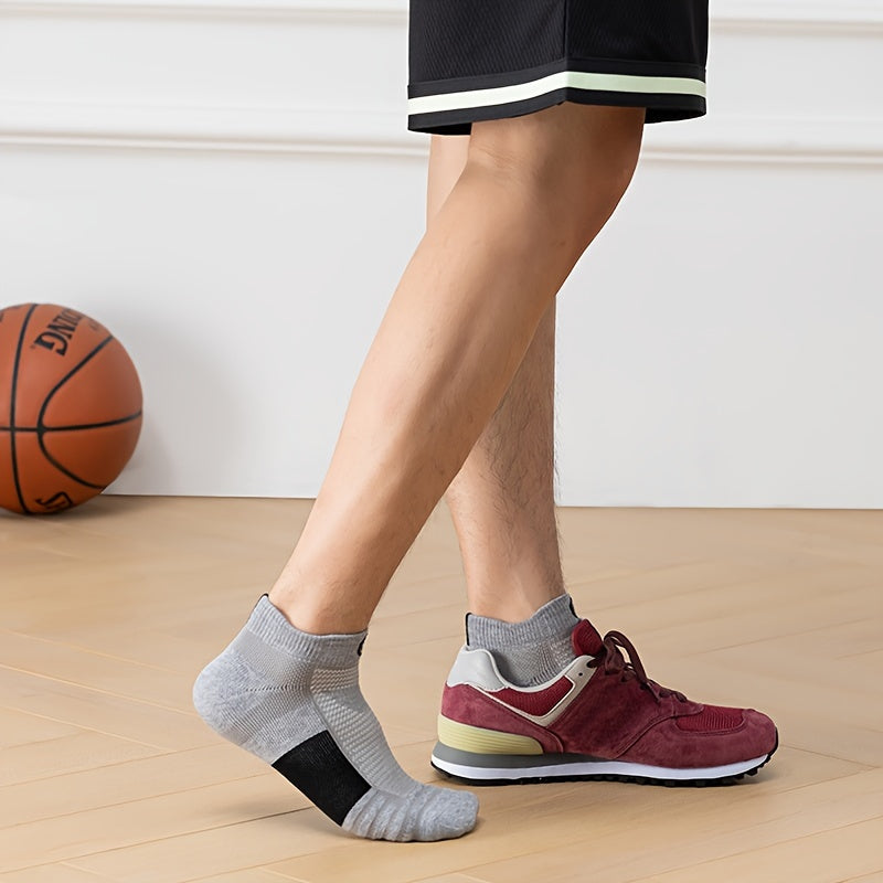 [Soft Athletic Socks] 6/12 Pairs Soft Breathable Men's Athletic Socks | Geometric Pattern, Low-Cut Design for Basketball & Football, Comfortable Polyester Blend, Black & White Options, Sports Socks, Sporty Style, Durable Knit