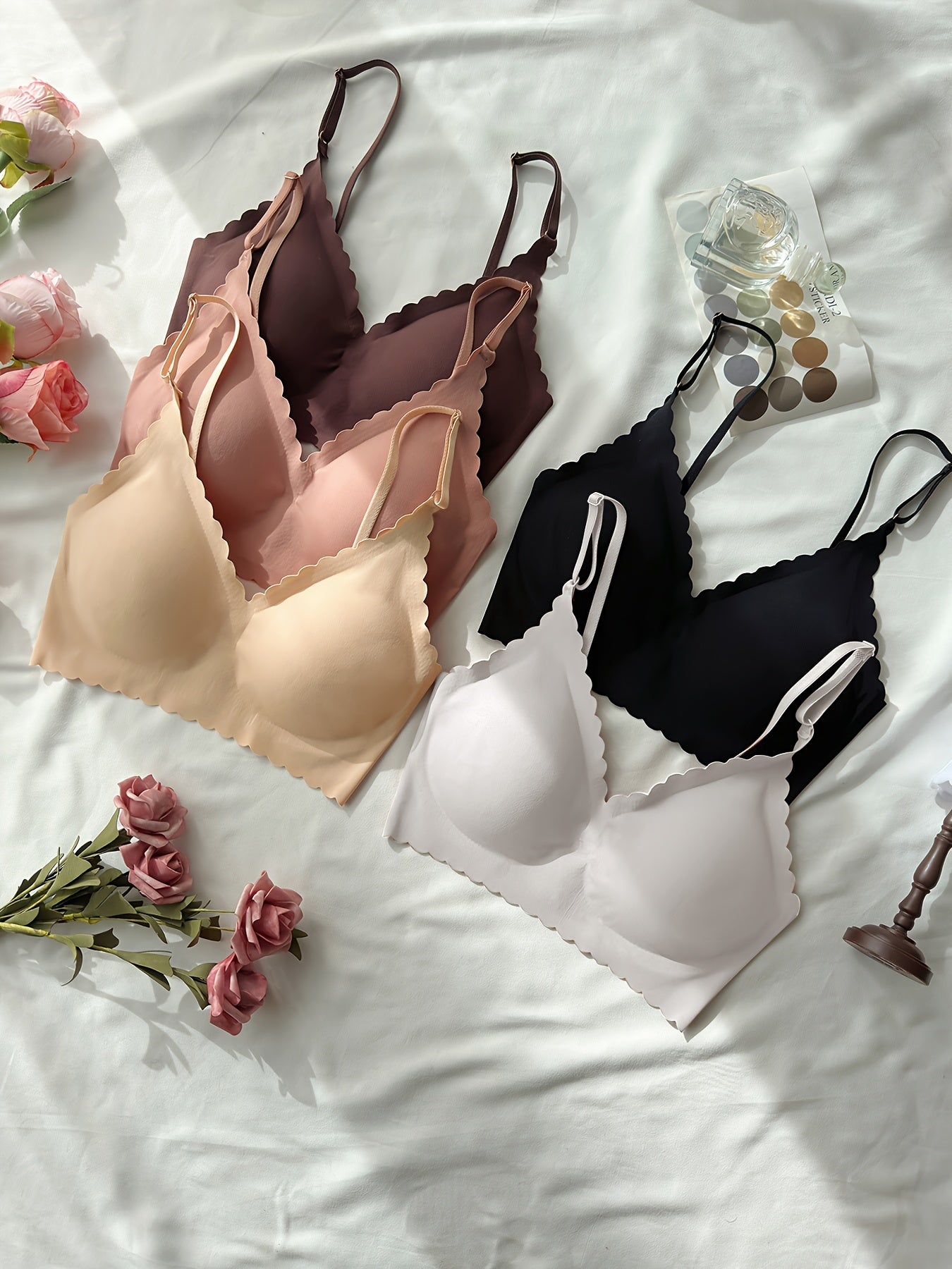 [Seamless Bras] 5pcs Seamless Adhesive Bras | No Underwire, Removable Pads, Medium Support, 75% Nylon/25% Elastane Blend, 4 Colors (Black/Brown/Beige/White), Hand Wash Only, Casual Attire