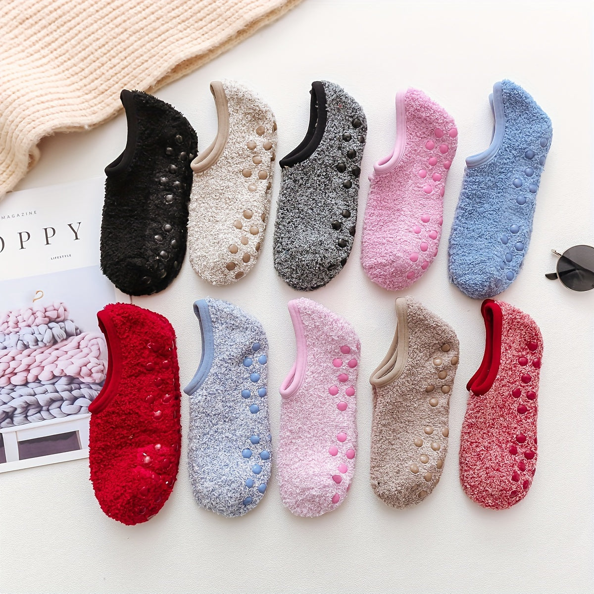 1 Pair/3 Pairs Women'S Fuzzy Socks, Fluffy, Thick, Super Warm, Cozy, Non Slip, Solid Color, Polyester 100%, Knit Fabric, Hand Wash, with Grips for Women