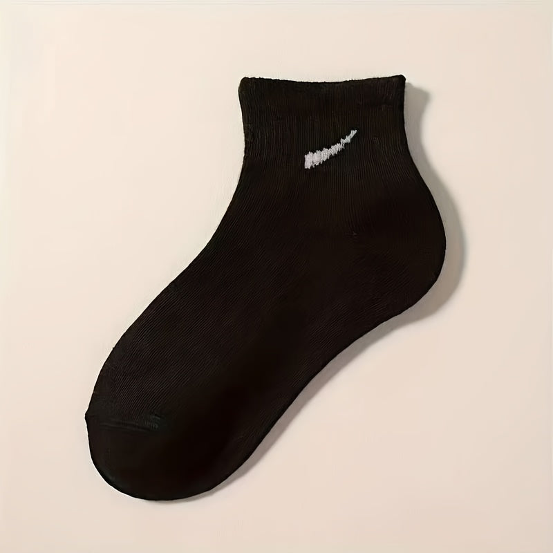 10 Pairs Soft & Comfortable Unisex Ankle Socks with Striped Design - Black & White, Ribbed Cuff, Perfect for Couples, Casual Wear, and Sports, Casual Socks | Striped Socks | Texture