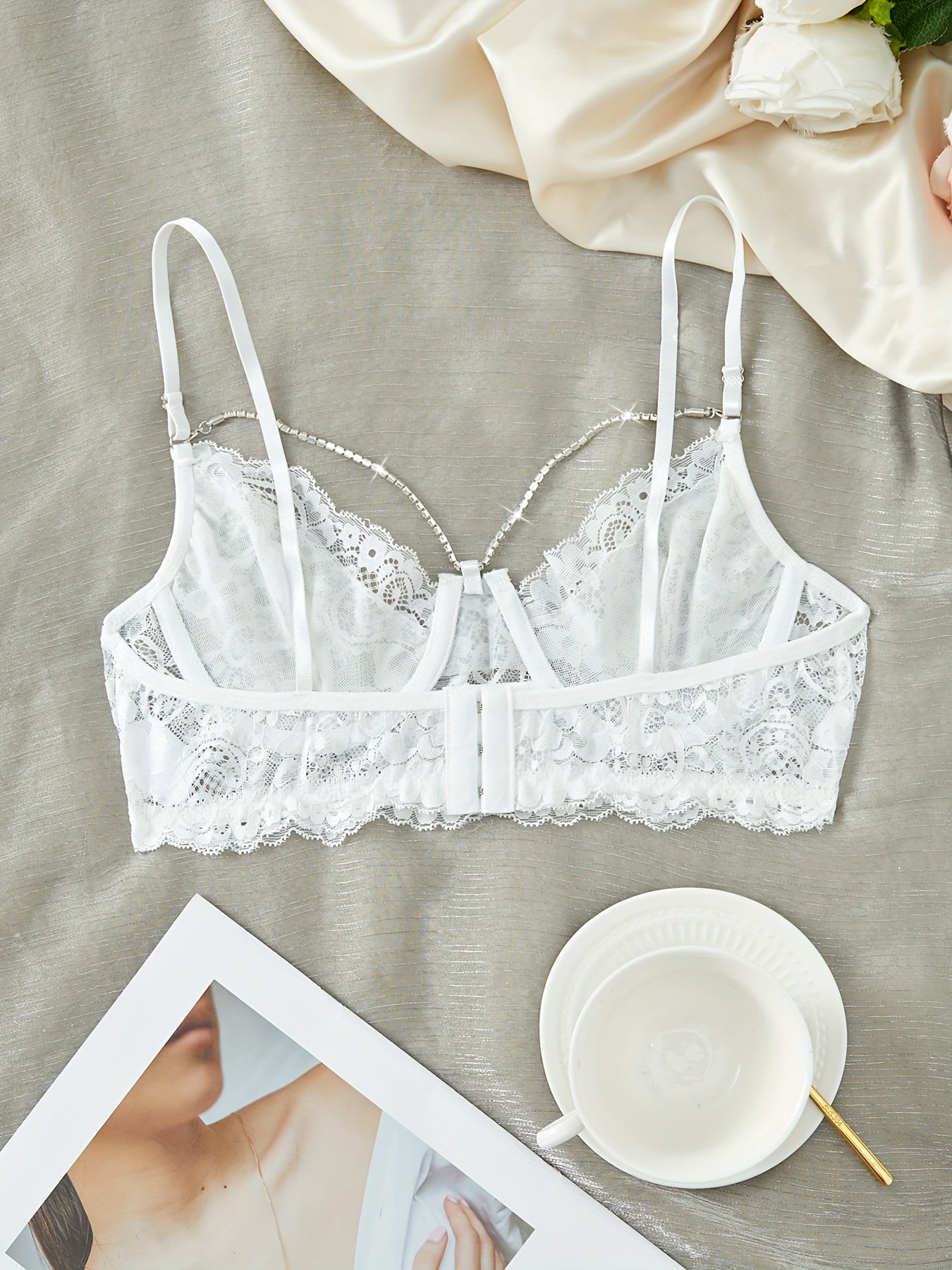 [Sexy Rhinestone Lace Underwear] Sexy Rhinestone-Embellished Lace Underwear for Women | Ice Silky Fiber Fabric, No Padding, Underwire Support, Glittery Red Lace Trim, Fashionable & Comfortable for Casual Attire, Sexy Lingerie