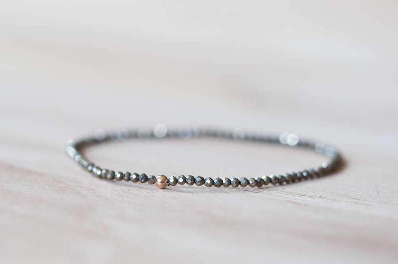 Delicate Pyrite Stretch Bracelet, Beaded Pyrite Jewelry, Gemstone Elastic Stacking Bracelet, Minimal Simple Fools Gold