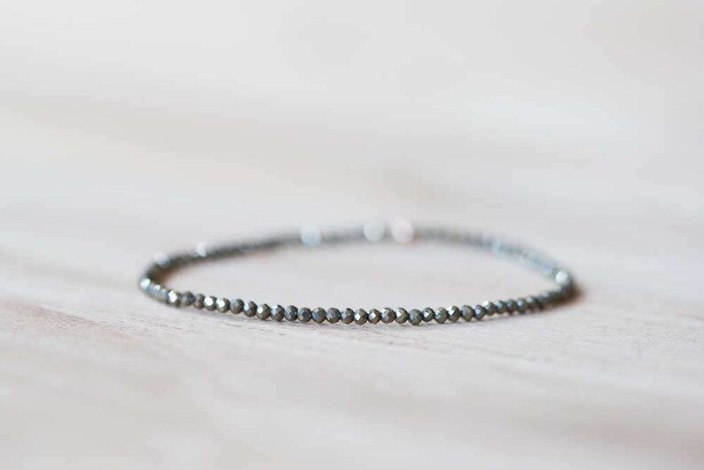 Delicate Pyrite Stretch Bracelet, Beaded Pyrite Jewelry, Gemstone Elastic Stacking Bracelet, Minimal Simple Fools Gold