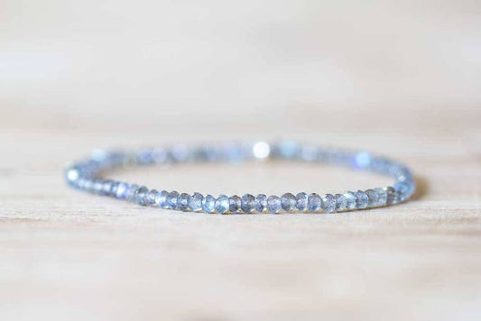 Labradorite Bracelet, Delicate Beaded Labradorite Jewelry, Elastic Stacking Stretch Bracelet, Blue Flash Gemstone, Faceted Small Beads