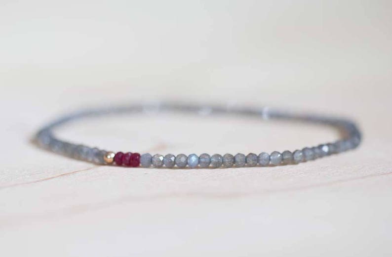 Labradorite Bracelet with Ruby, Beaded Grey Gemstone Elastic Stacking Jewelry, Delicate Stretch Faceted Small Beads