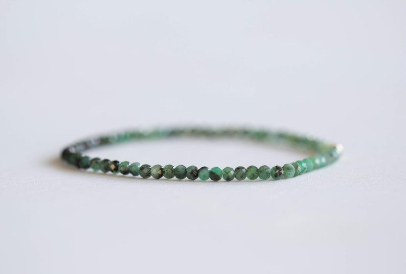 Emerald Stretch Bracelet, Beaded Delicate Elastic Jewelry, May Birthstone