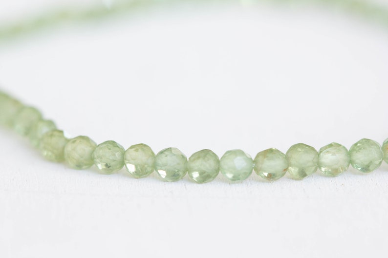 Dainty Green Apatite Stretch Bracelet, Delicate Beaded Green Gemstone Skinny Bracelet